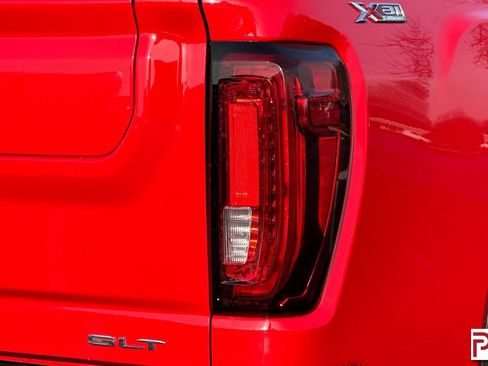 Certified 2023 GMC Sierra 3500 SLT w/ Gooseneck/5TH Wheel Package image 35