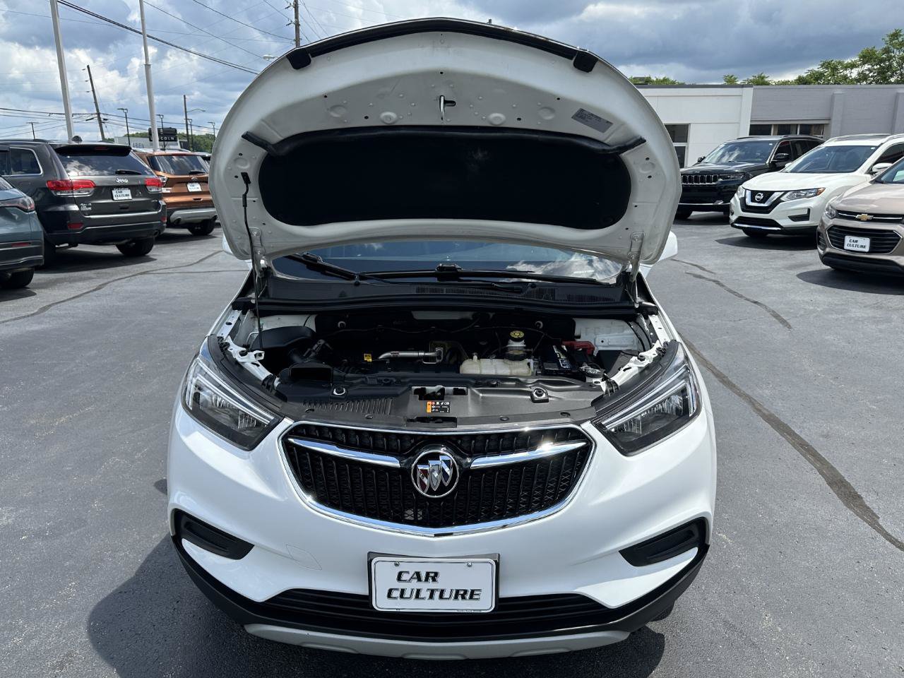 Used 2020 Buick Encore Preferred w/ Safety Package FWD image 18