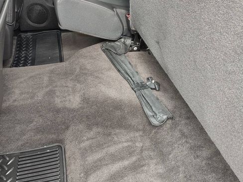 Used 2013 Chevrolet Silverado 1500 LTZ AWD/4WD image 37