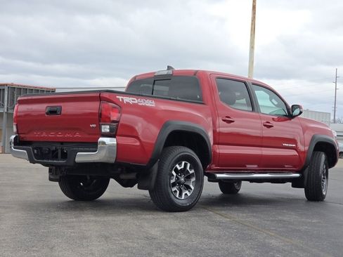 Used 2018 Toyota Tacoma TRD Off-Road image 22