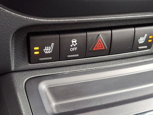 Used 2016 Jeep Patriot High Altitude AWD/4WD image 28