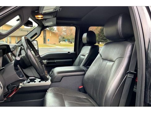 Used 2014 Ford F350 Lariat w/ Lariat Ultimate Package image 27