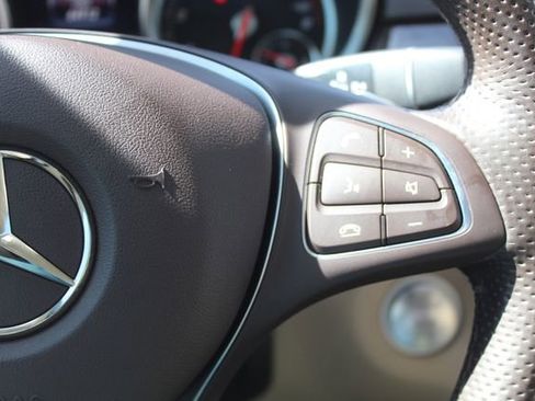 Used 2018 Mercedes-Benz GLE 350 4MATIC image 24
