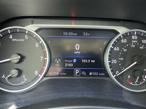 Used 2024 Nissan Sentra SV FWD image 15