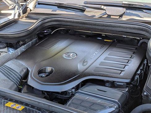 Certified 2024 Mercedes-Benz GLS 450 4MATIC image 25