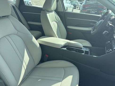 New 2026 Hyundai Sonata Limited image 10