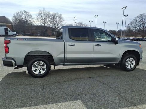Certified 2025 Chevrolet Silverado 1500 LT image 6