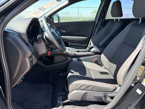 Used 2020 Honda HR-V Sport image 15