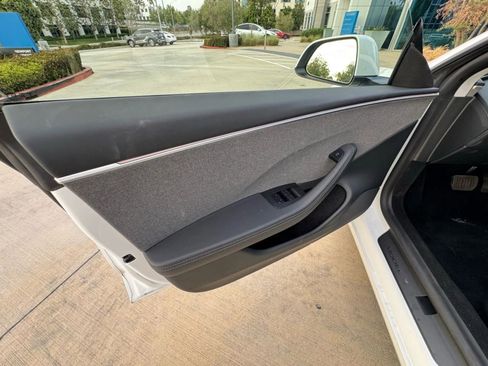 Used 2024 Tesla Model 3 Long Range image 35