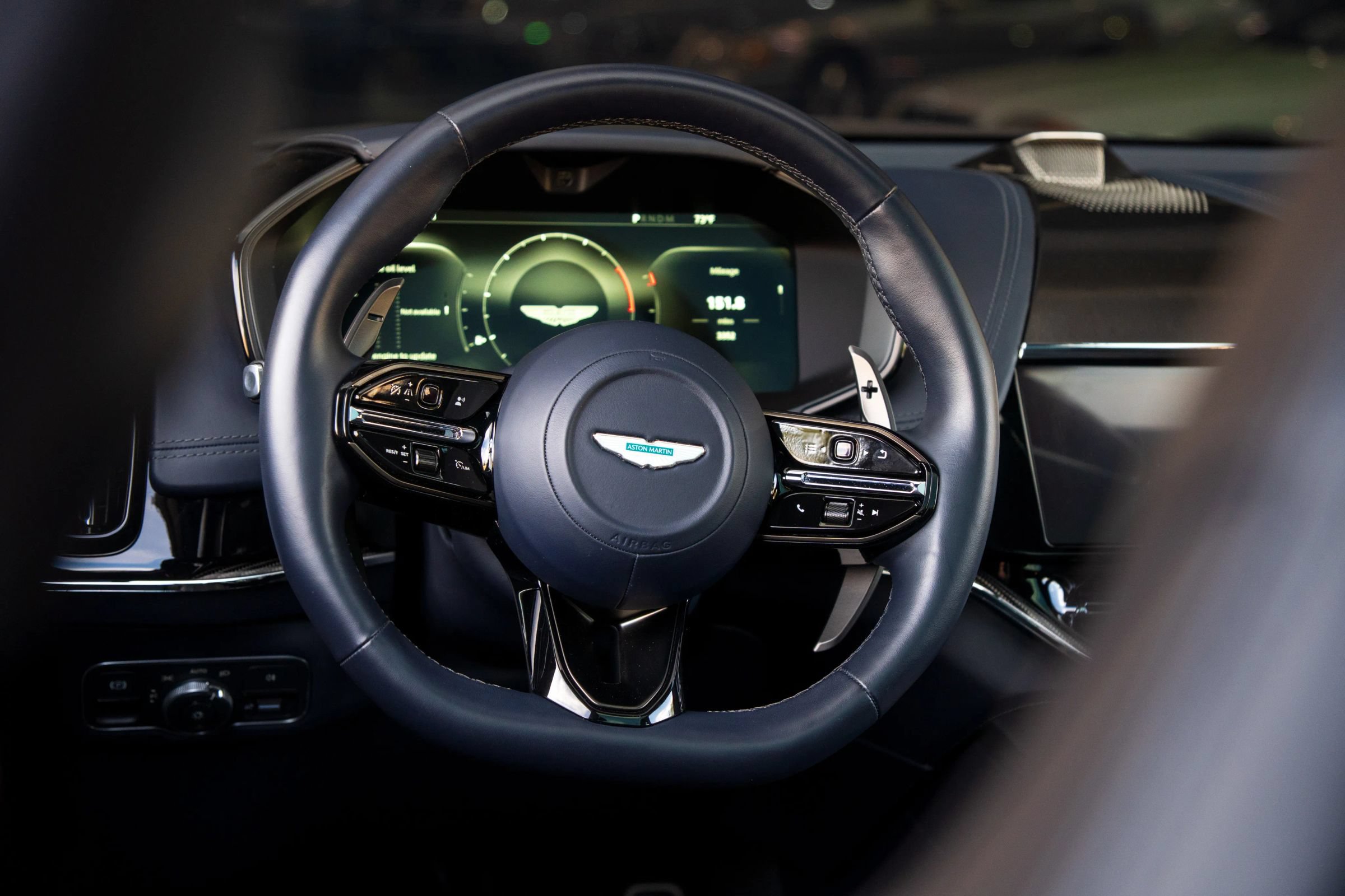 Used 2025 Aston Martin DBX 707 AWD/4WD image 35