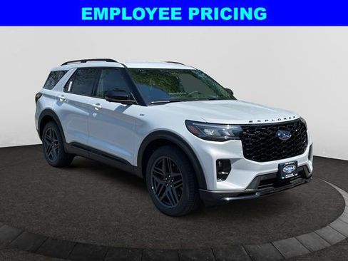 New 2026 Ford Explorer ST-Line AWD/4WD image 7