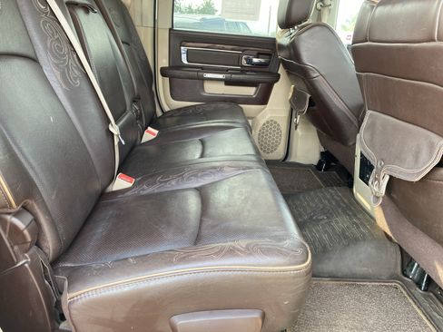 Used 2016 RAM 3500 Laramie Longhorn AWD/4WD image 17