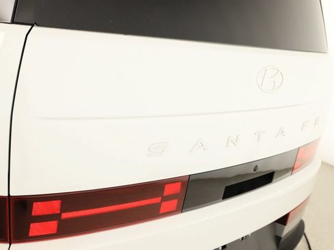Used 2025 Hyundai Santa Fe Limited FWD image 29