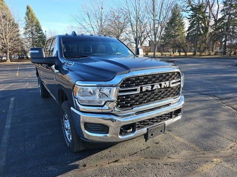Used 2024 RAM 2500 Tradesman w/ Towing Technology Group image 7