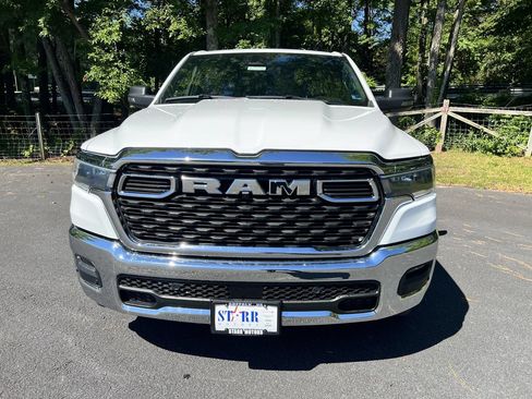 Certified 2025 RAM 1500 Big Horn AWD/4WD image 8