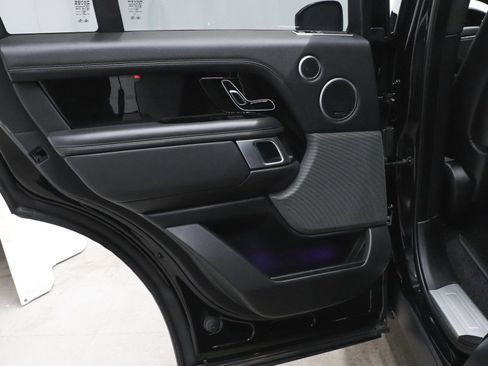 Used 2022 Land Rover Range Rover P525 Westminster Edition image 15