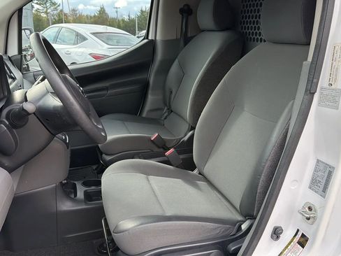 Used 2017 Nissan NV200 SV w/ Technology Package image 10