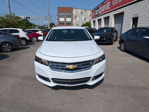 Used 2019 Chevrolet Impala LT FWD image 4