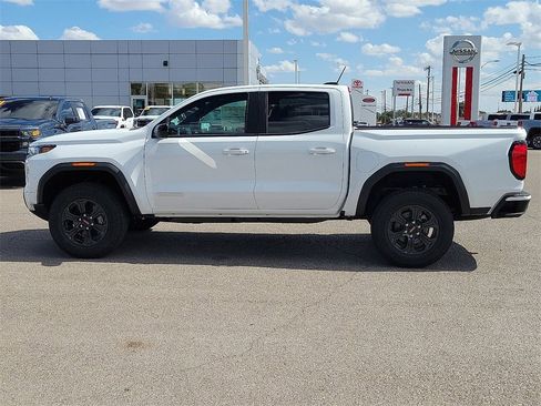 New 2025 GMC Canyon Elevation w/ Convenience Package image 6