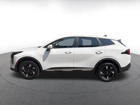 Used 2026 Kia Sportage LX AWD/4WD image 9