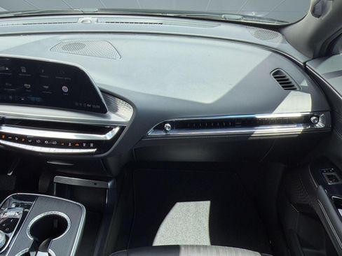 Certified 2024 Cadillac Lyriq Sport AWD/4WD image 29