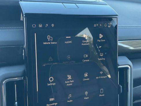 New 2026 GMC Yukon Elevation image 13