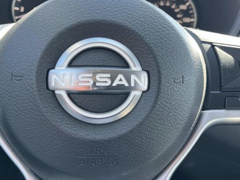 Used 2024 Nissan Altima 2.5 SV AWD/4WD image 31
