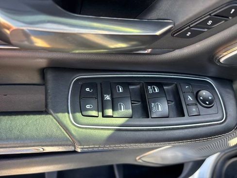 Used 2019 RAM 1500 Limited AWD/4WD image 16