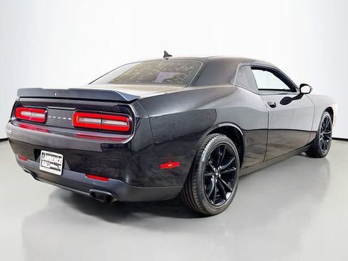Used 2018 Dodge Challenger SXT w/ Blacktop Package RWD image 4
