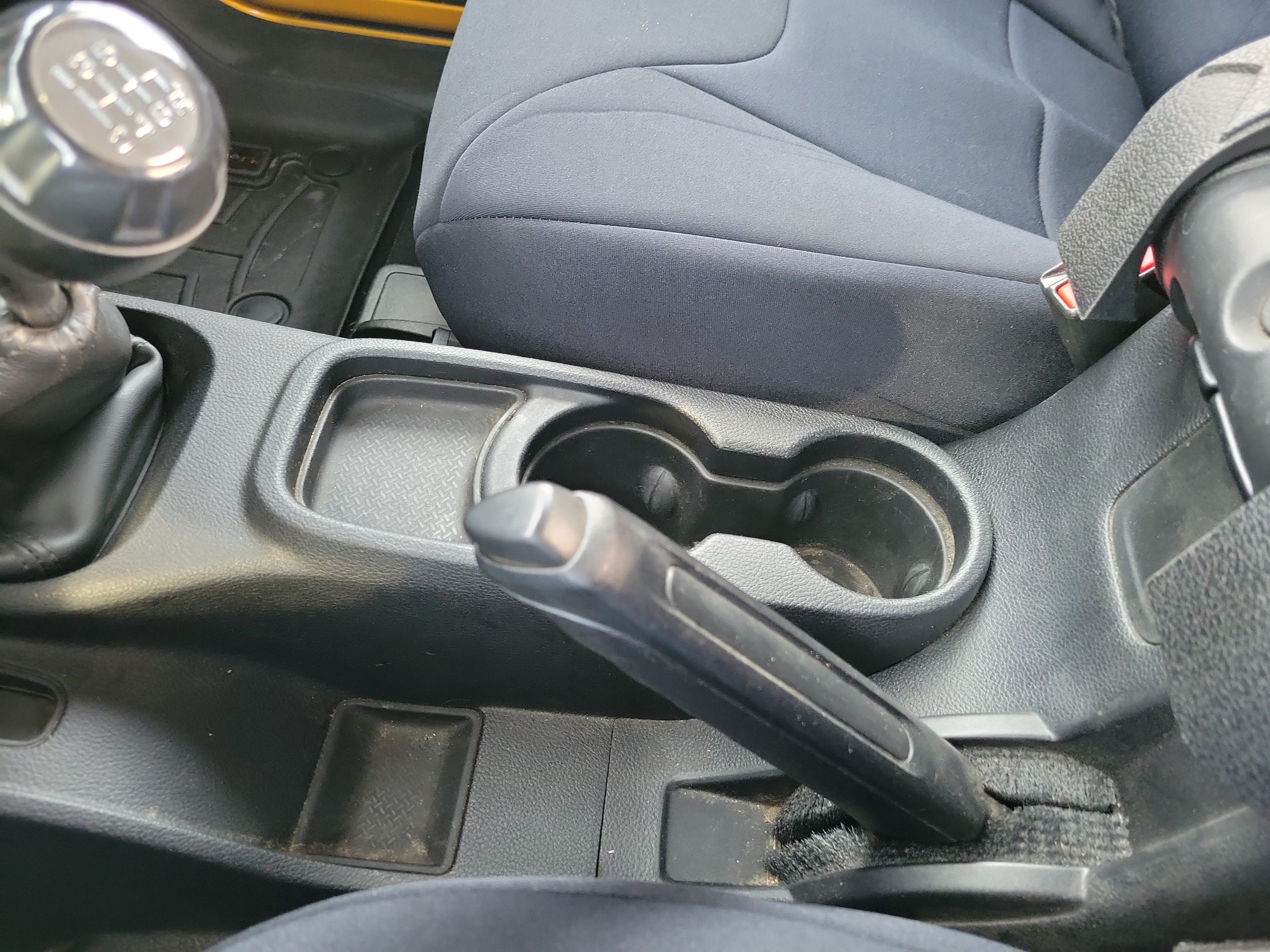 Used 2014 Jeep Wrangler Sport AWD/4WD image 18