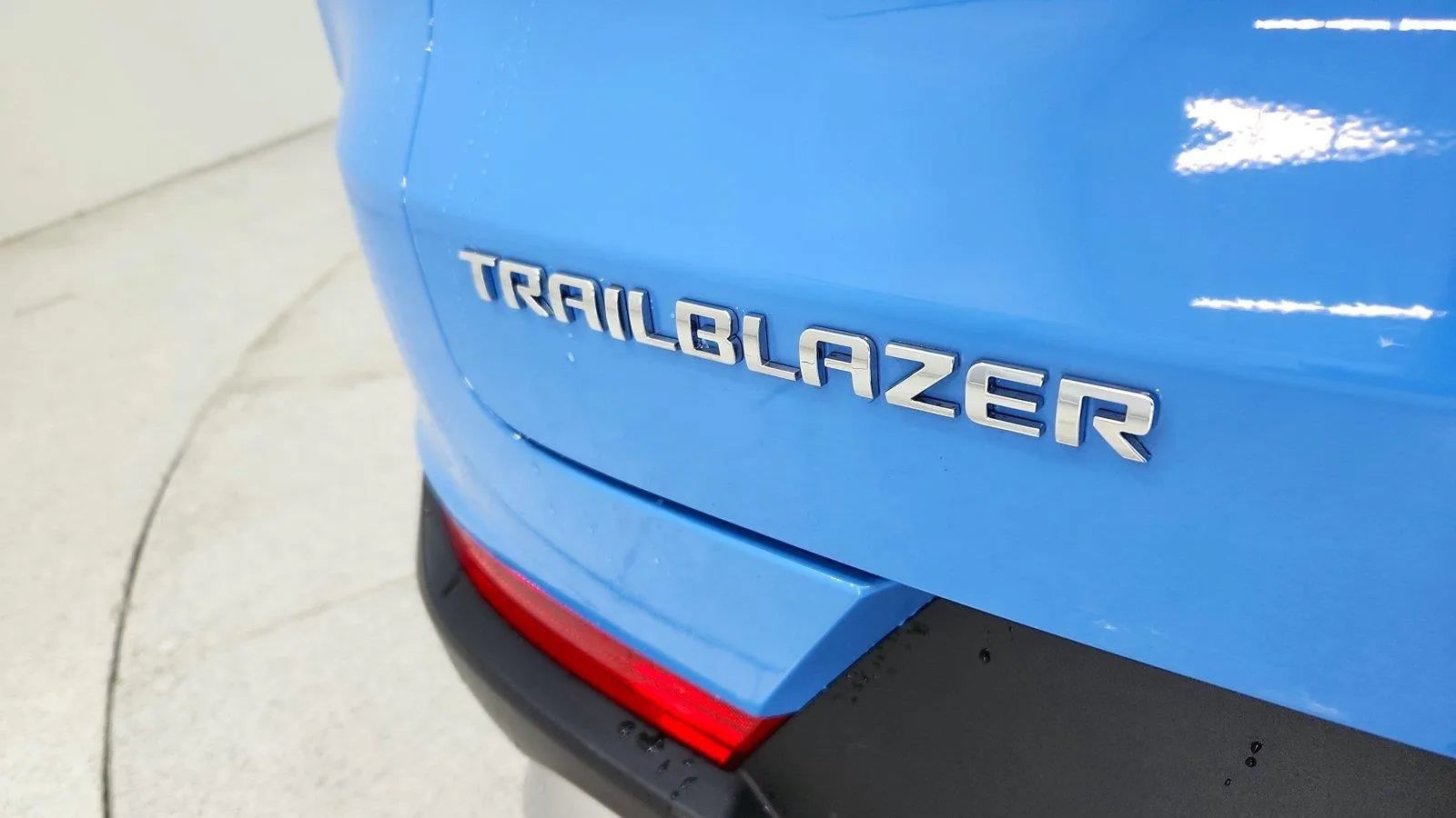 Used 2024 Chevrolet TrailBlazer LT w/ LT Cold Weather Package FWD image 34