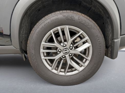 Used 2025 Nissan Rogue S AWD/4WD image 24