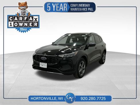 Used 2025 Ford Escape ST-Line AWD/4WD image 1