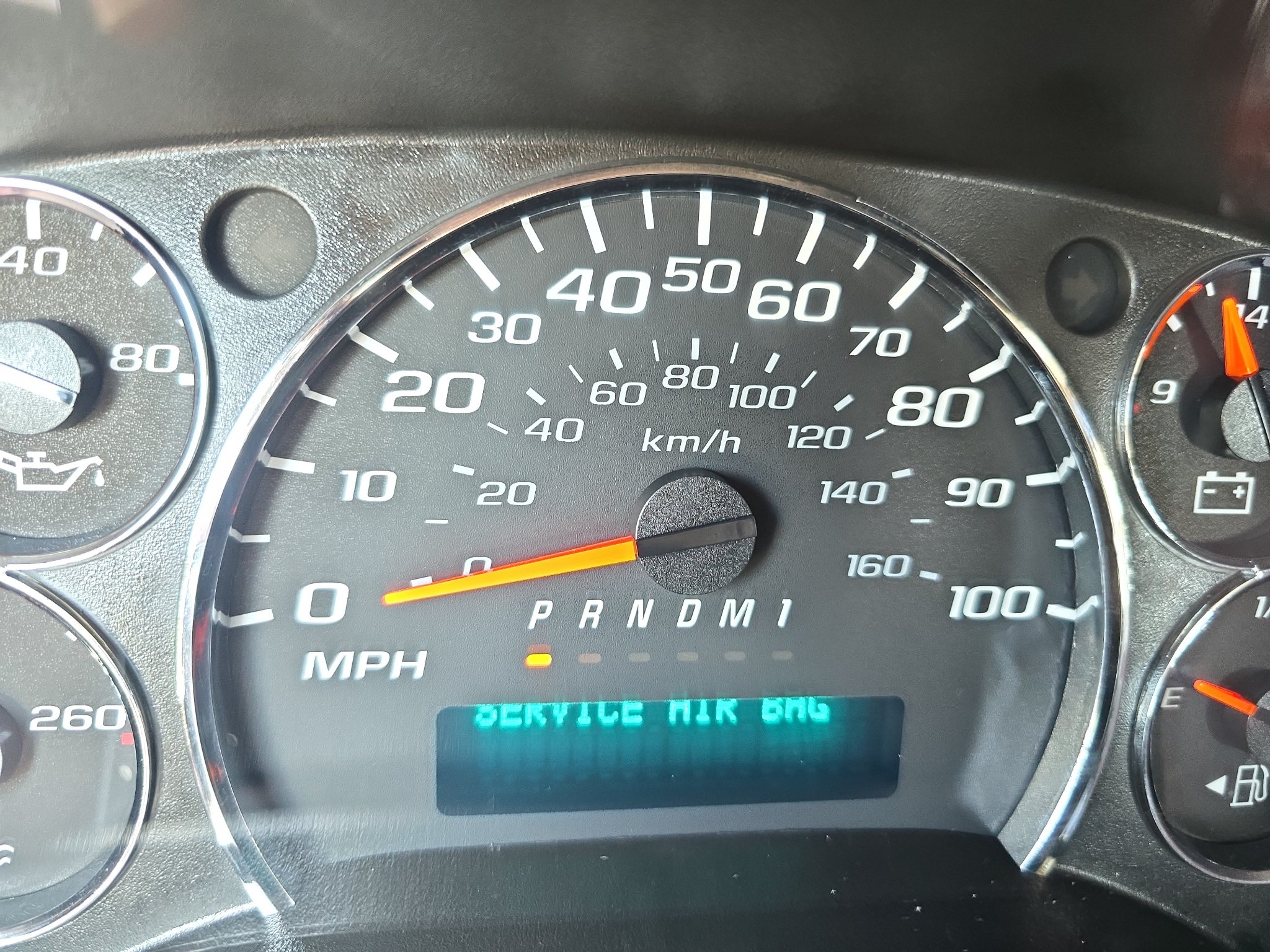 Used 2016 Chevrolet Express 2500 RWD image 21