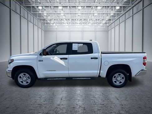 Used 2020 Toyota Tundra SR5 w/ SR5 Upgrade Package AWD/4WD image 2