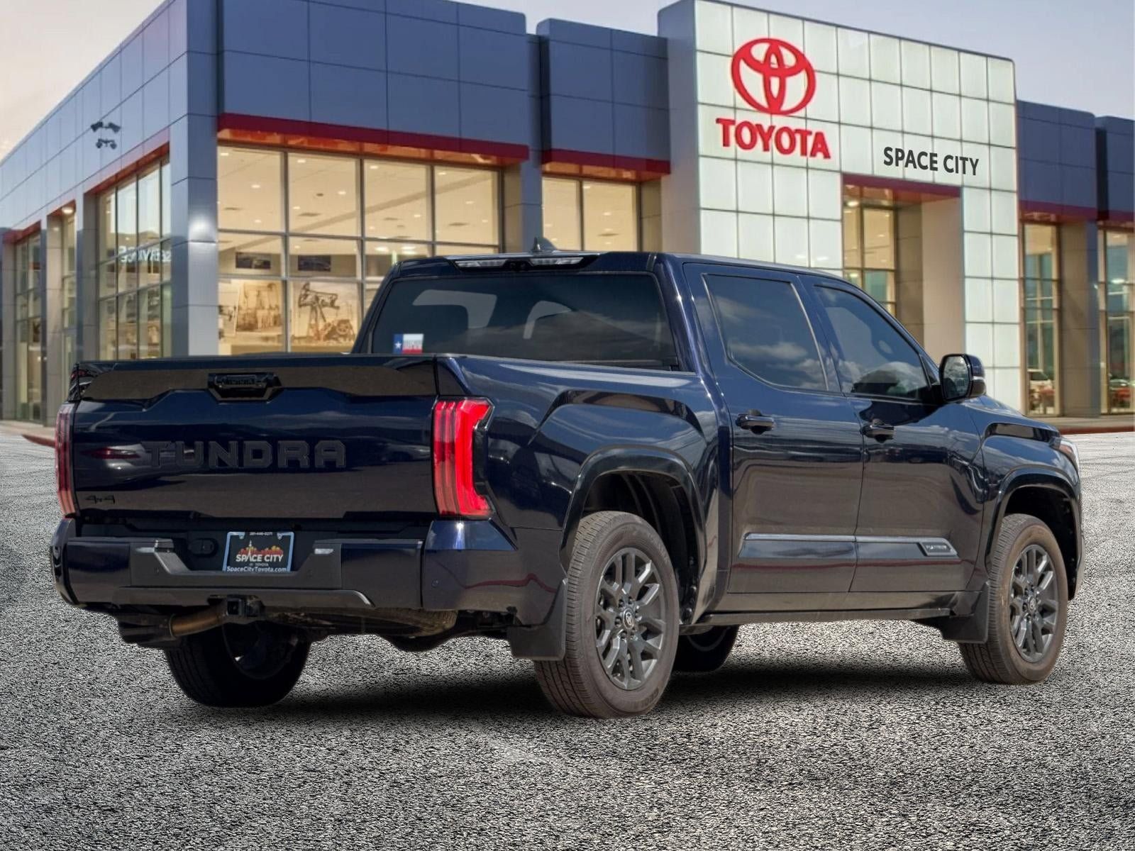 New 2025 Toyota Tundra Platinum AWD/4WD image 6