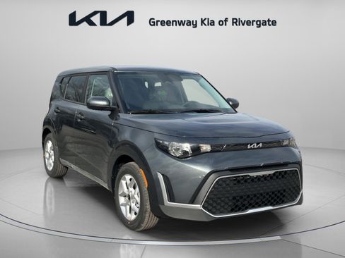 New 2025 Kia Soul LX w/ LX Technology Package FWD image 1