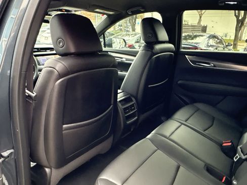 Used 2020 Cadillac XT5 Luxury image 11