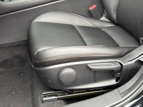 New 2026 MAZDA MAZDA3 s Sport FWD image 12