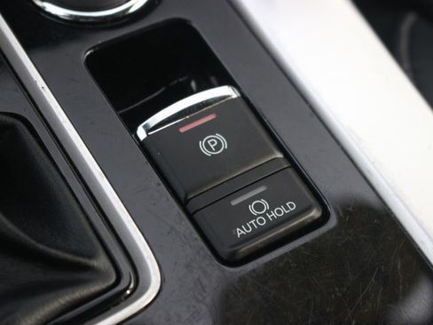 Used 2023 Mitsubishi Eclipse Cross SE image 31