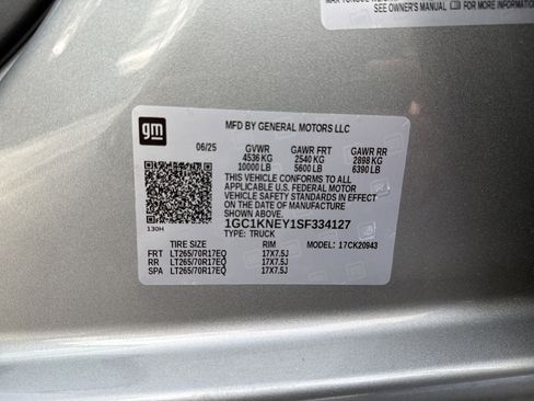 Used 2025 Chevrolet Silverado 2500 LT w/ Safety Package image 34