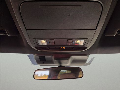 Used 2023 Ford F150 XLT image 26