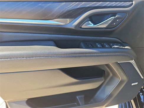 Used 2024 GMC Yukon XL Denali image 22