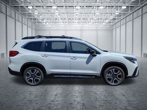 Used 2026 Subaru Ascent Limited AWD/4WD image 6