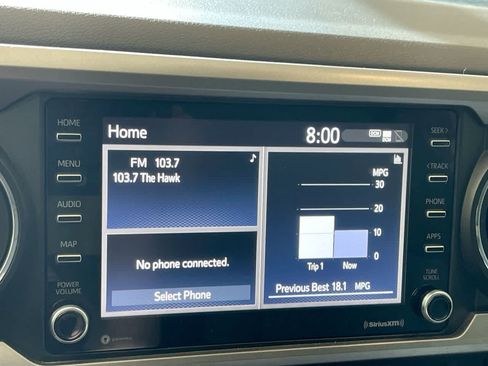 Used 2020 Toyota Tacoma SR5 w/ Technology Package AWD/4WD image 16