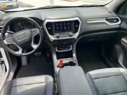 Used 2020 GMC Acadia SLT FWD image 10