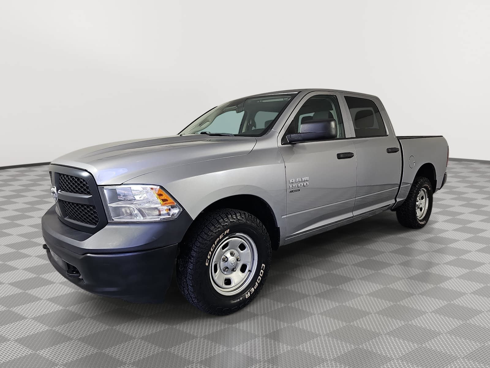 Used 2021 RAM 1500 Tradesman w/ Popular Equipment Group AWD/4WD image 4