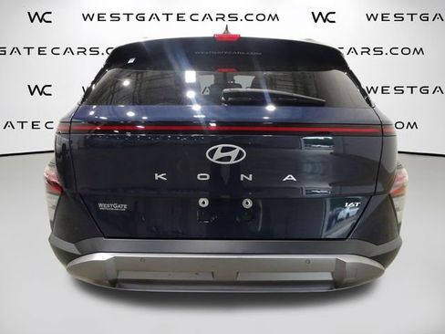 Used 2024 Hyundai Kona Limited FWD image 7