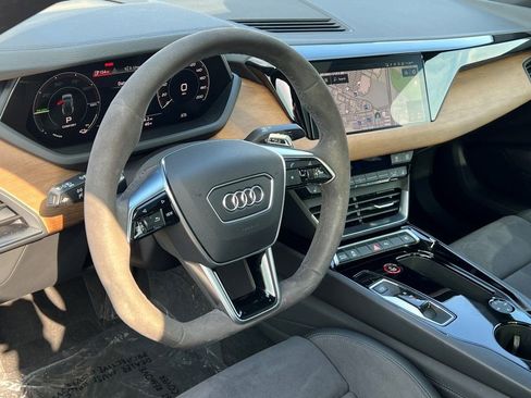 Certified 2023 Audi e-tron GT Premium Plus image 23