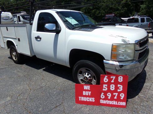 Used 2011 Chevrolet Silverado 2500 W/T image 1